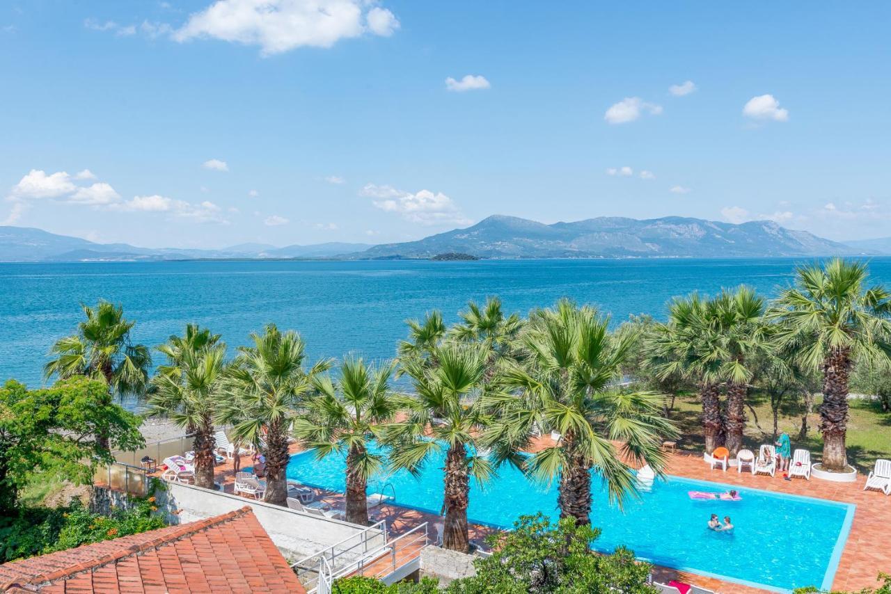 Hotel Sissy Камена-Вурла Экстерьер фото
