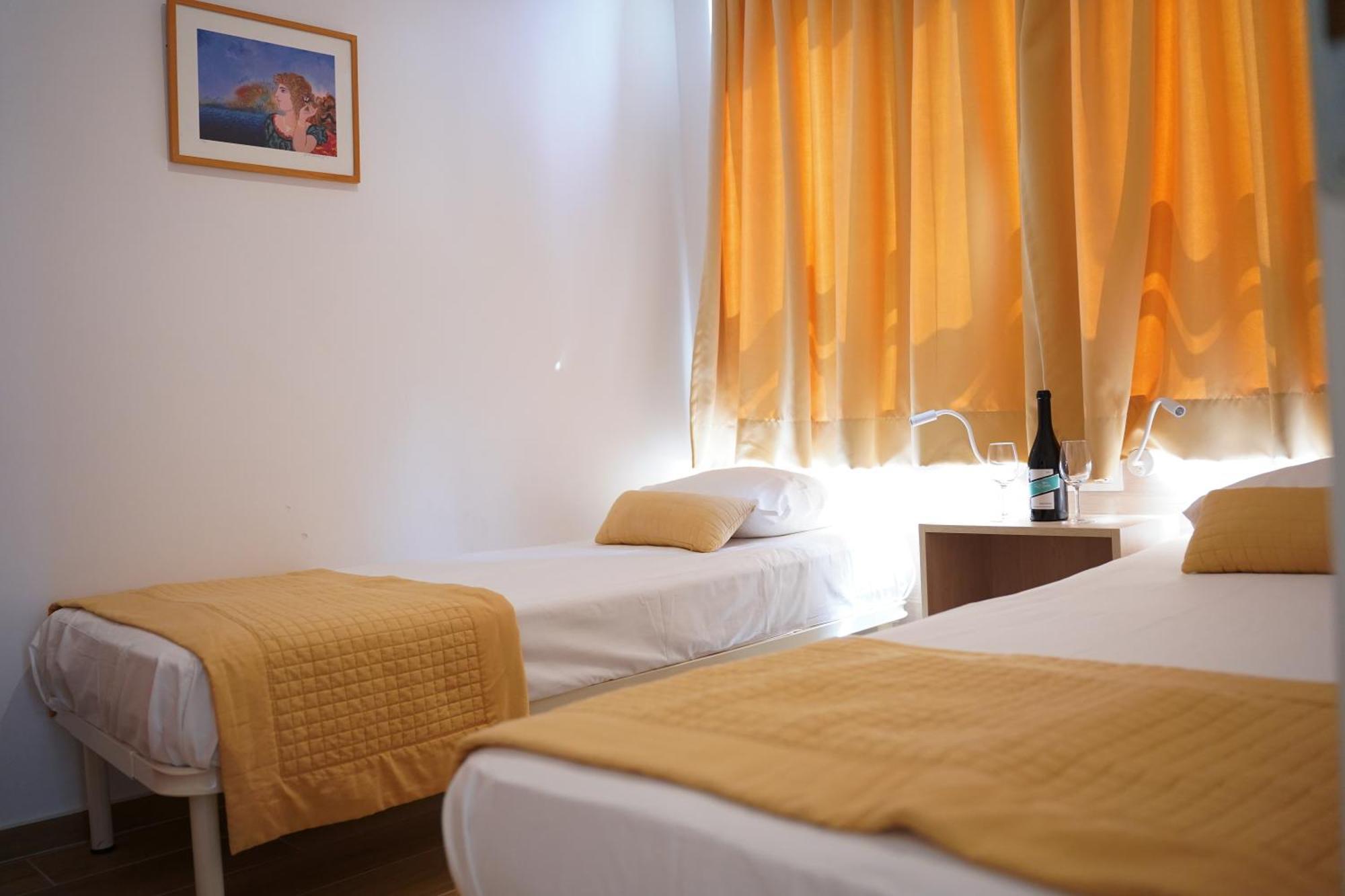 Hotel Sissy Камена-Вурла Экстерьер фото